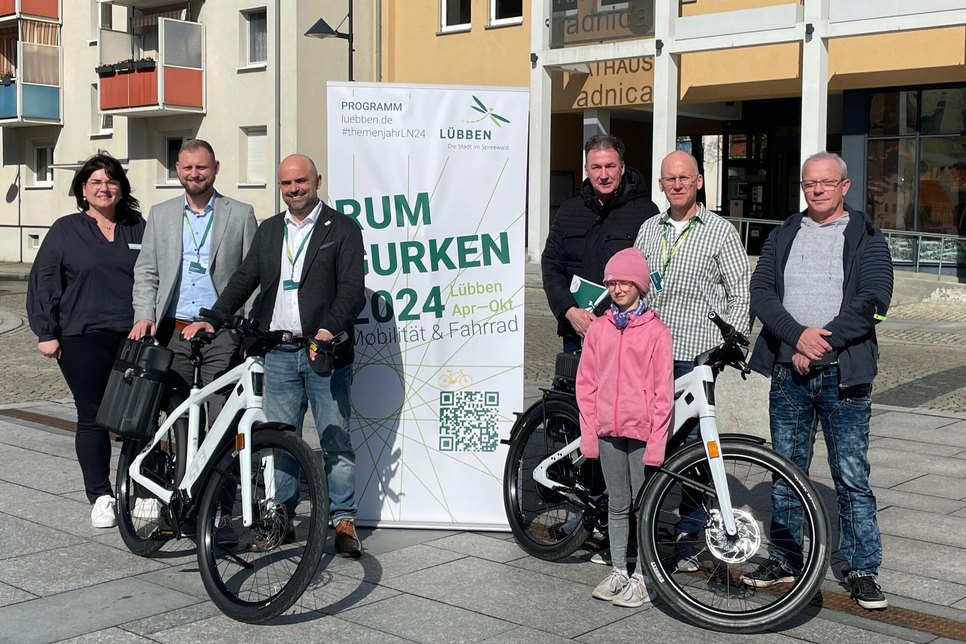 Die Stadt Lübben eröffnet am 14. April das Themenjahr »RUMGURKEN 2024«.