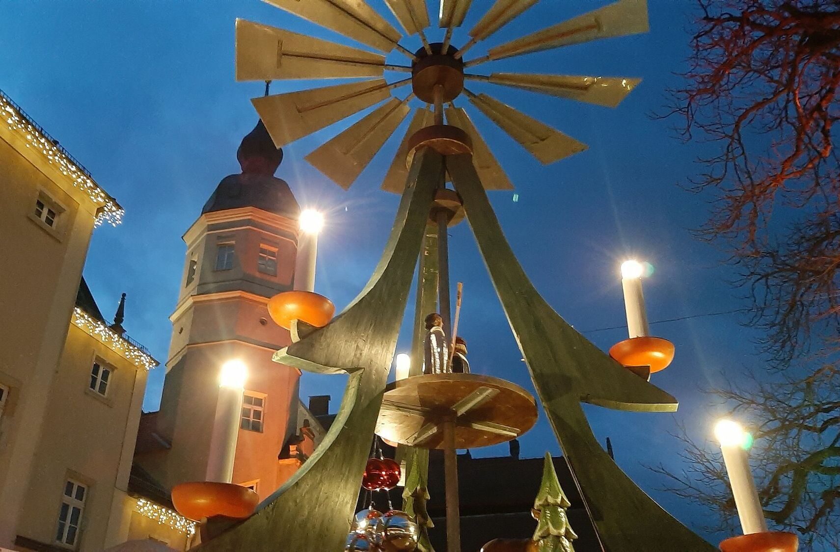 Märchenweihnacht und Aprés Ski in Riesa Landkreis Meißen WochenKurier