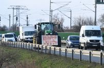 Traktor auf der B169 bei Riesa.