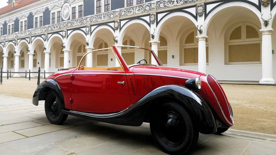 Oldtimer mit Gläser- und KWD-Karosserien kommen am 4. Mai im Verkehrsmuseum zusammen.