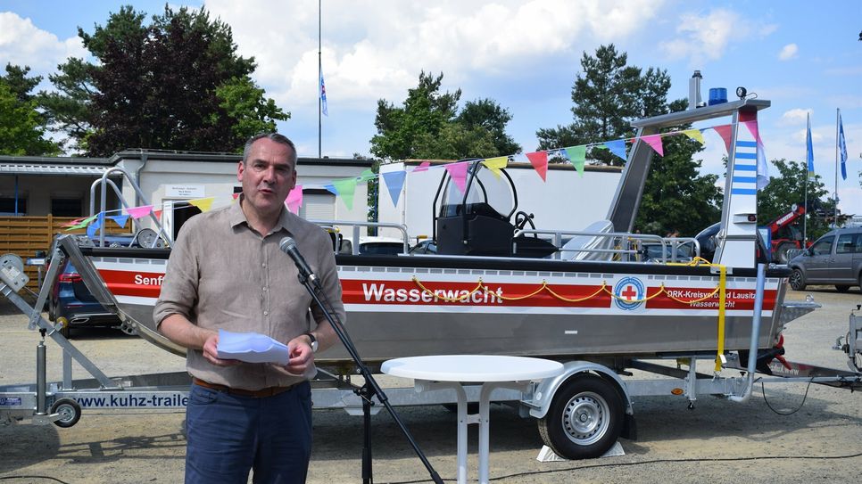 Andreas Fredrich (Bürgermeister der Stadt Senftenberg) betonte die Bedeutung der Wasserwacht.