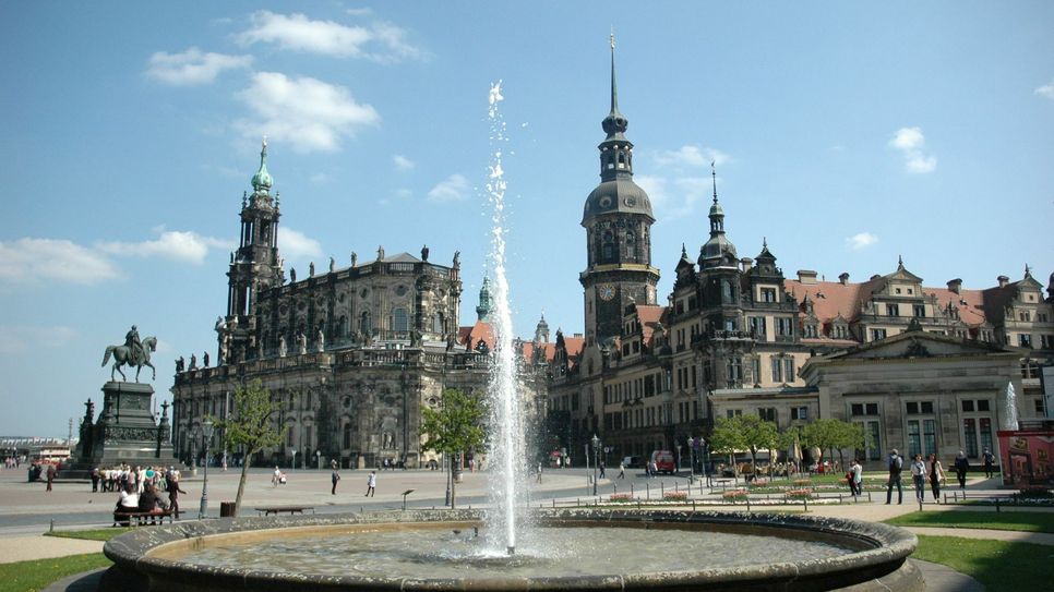 Ist der Ruf, den Dresden derzeit „genießt“, wirklich gerechtfertigt? Und wie sehr schadet dieser Ruf der Stadt bereits? Foto: Pönisch