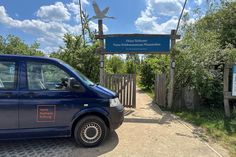 Der Kleinbus erfüllt für die Heinz Sielmann Stiftung in Wanninchen wichtige Aufgaben. So nahmen beispielsweise im vergangenen Jahr rund 190 Naturinteressierte an den Kleinbus-Touren durch Sielmanns Naturlandschaft Wanninchen teil.