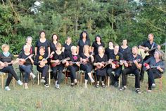 Die Ukulelenkapelle Peritz ist zu Gast beim Sonntagscafé an der Schlossremise.