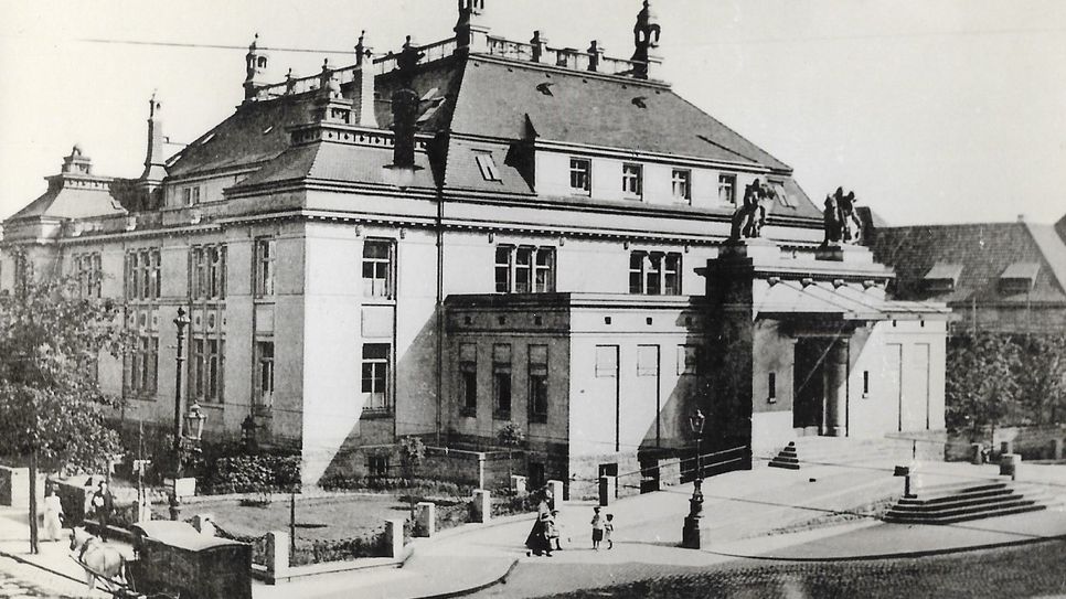 Künstlerhaus Albrechtstraße.