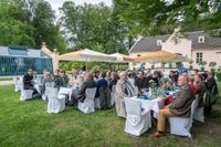 Ämterwechsel des Rotary Club Cottbus in der goldenen Ananas des Branitzer Parks