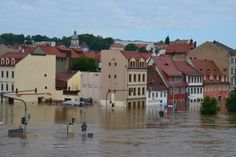 Die Erinnerung an vergangene Hochwasser in Meißen ist stets aktuell - Frühzeitig wird deshalb der Schutz aktiviert und die Gefahrenlage eingeschätzt.